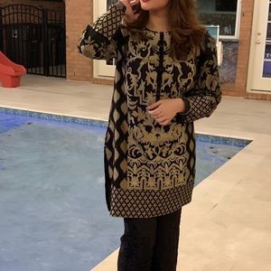 Balck shirt